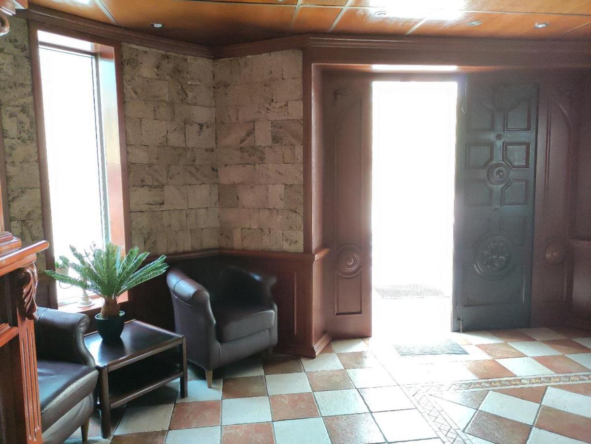 Отель Ambasador 3*